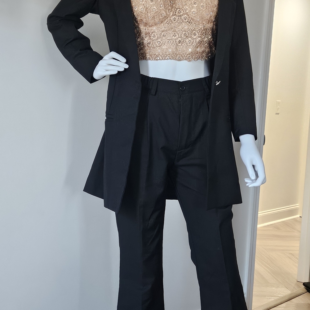 Elegant Black Women's Pantsuit